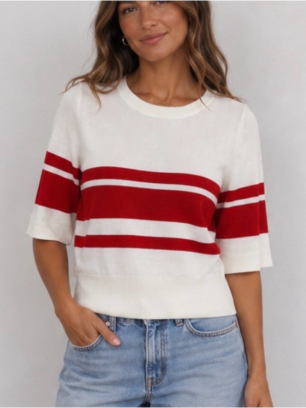 Mersea Ivory & Red Striped Short Sleeve Knit Sweater Size Medium